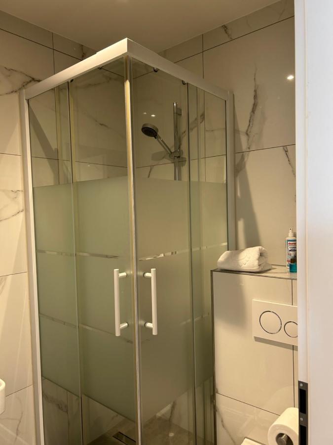 M & M Hotel Ойтен Екстер'єр фото