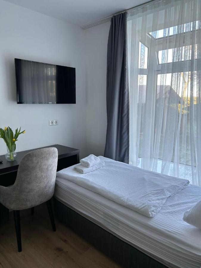 M & M Hotel Ойтен Екстер'єр фото